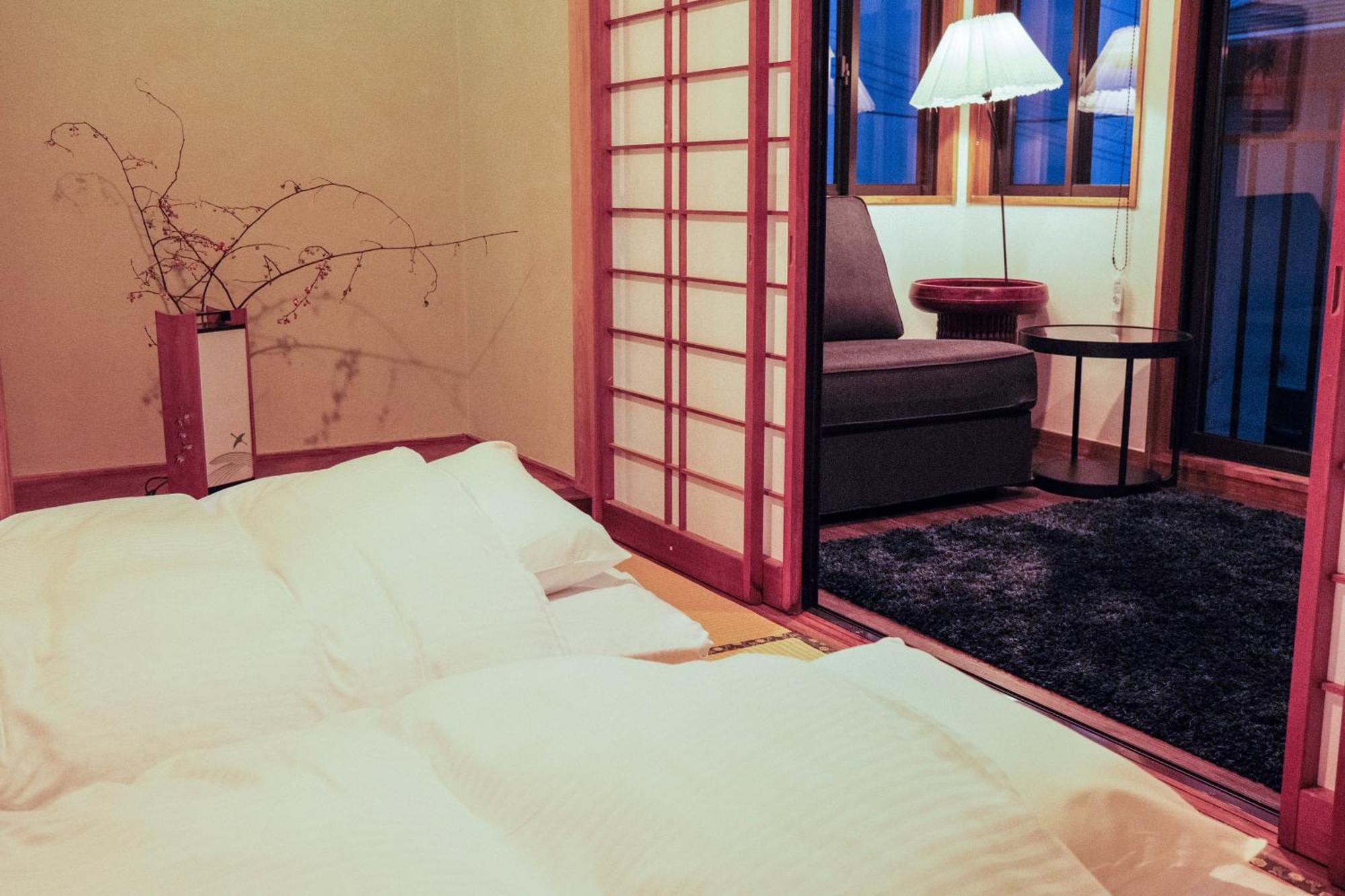 伊豆高原 温泉付別荘 Isana Mountain Villa Futo Luaran gambar