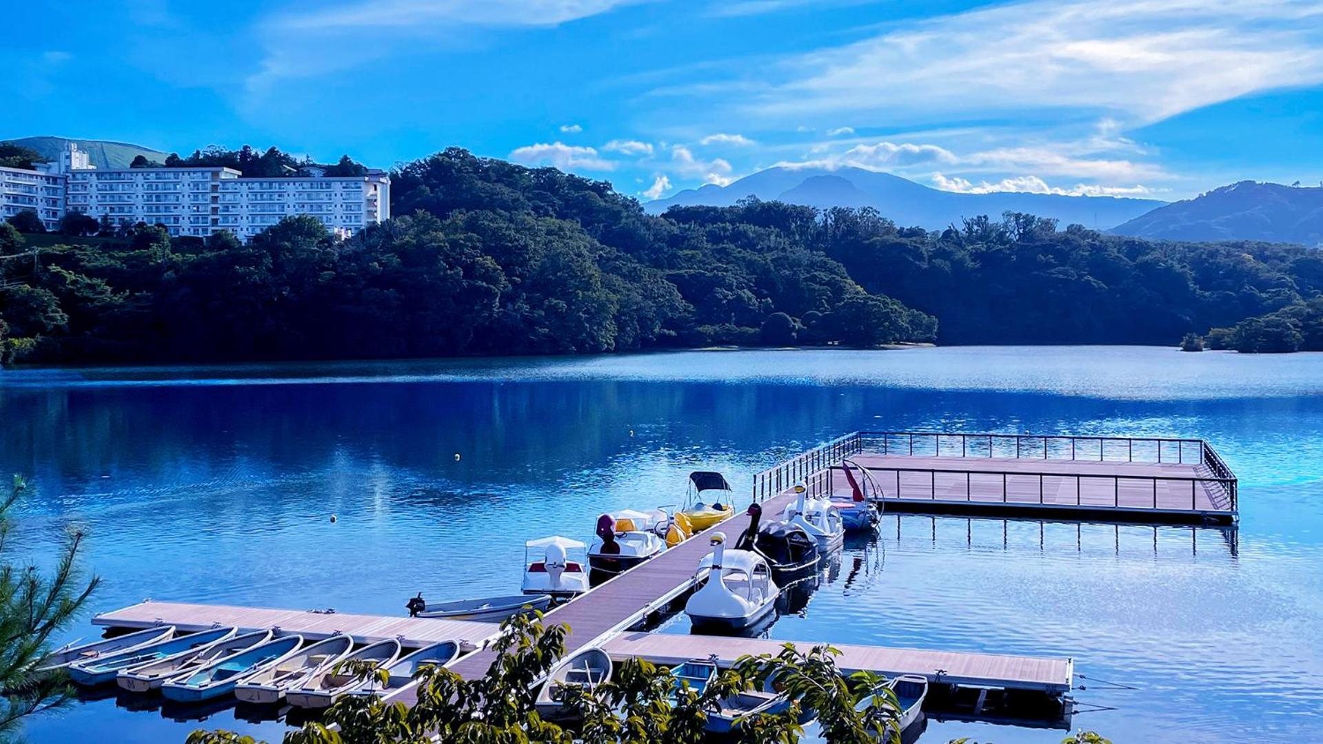 伊豆高原 温泉付別荘 Isana Mountain Villa Futo Luaran gambar